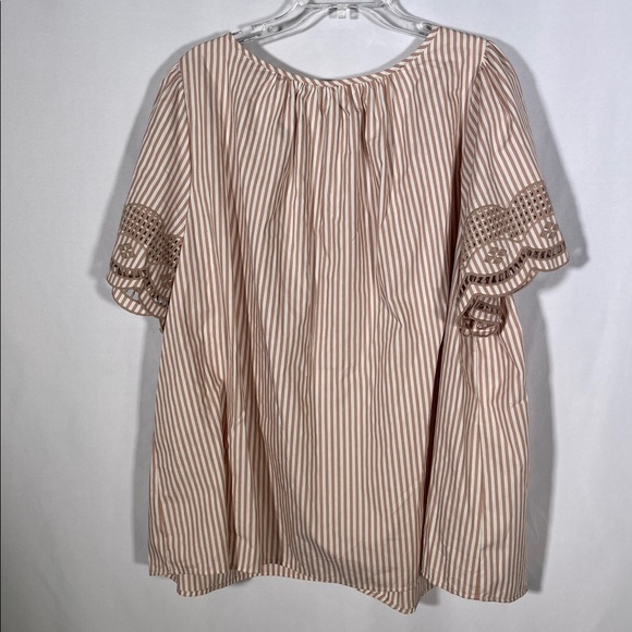 TORRID BELLE ISLE WOMENS SCALLOP SLEEVE STRIPED BEIGE WHITE BLOUSE 4X - Picture 7 of 8